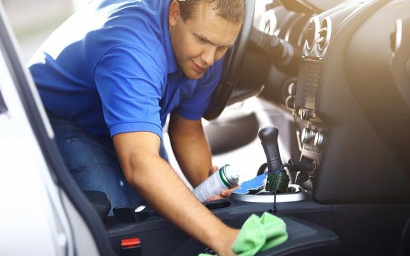 محافظت از بدنه و داشبورد برای نگهداری خودرو در تابستان