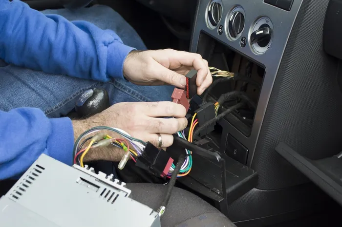 نکات مهم برای مراقبت از قطعات برقی خودرو